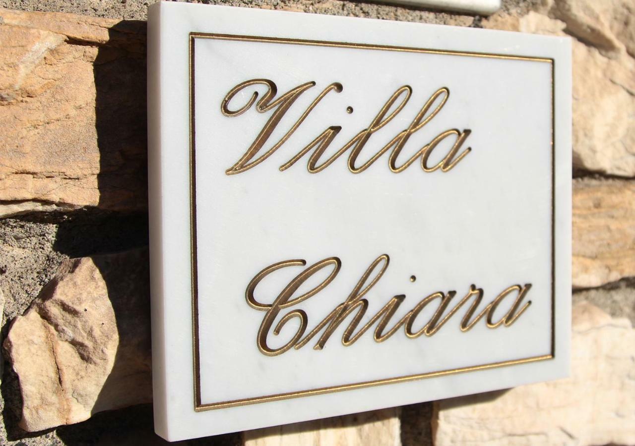 Villa Chiara Affitta Camere Карара Екстериор снимка